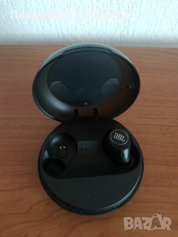 Безжични слушалки JBL за части или ремонт, снимка 4 - Слушалки, hands-free - 44866756
