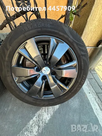 Гуми и джанти за Peugeot 2008, снимка 5 - Гуми и джанти - 50085841