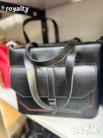 РАЗПРОДАЖБА Оригинална Дамска Чанта Различни Модели и Марки, снимка 9 - Чанти - 53031729