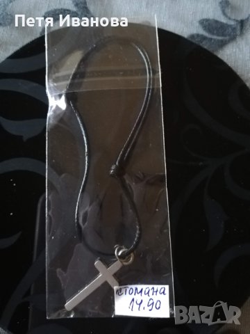 Различни гривни червени конци със сребърни елементи. , снимка 10 - Гривни - 34037905