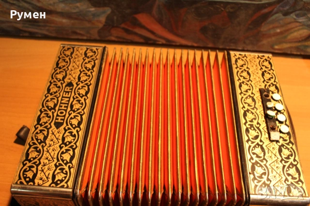 Акордеон Hohner - (диатонична хармоника), снимка 2 - Антикварни и старинни предмети - 53533764
