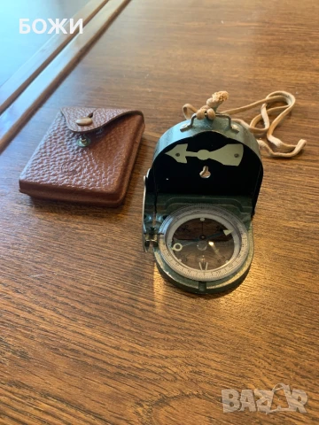 Компас Bézard | Германски военен уред от Студената война