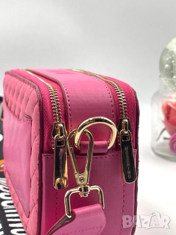 чанти Moschino, снимка 9 - Чанти - 51440739