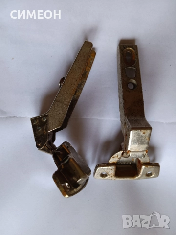 ПАНТИ ЗА ШКАФОВЕ И ГАРДЕРОБИ , снимка 2 - Шкафове - 52583854