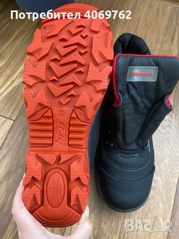 Работни обувки UVEX, снимка 4 - Други - 53020804