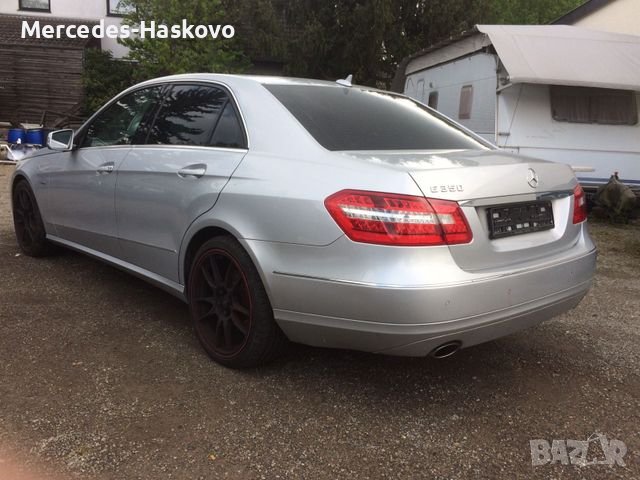 Mercedes Benz E-Klasse 350 CDI Avantgarde, снимка 6 - Автомобили и джипове - 36664810
