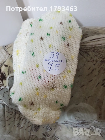 Ръчно плетени дамски чорапи' размер 38 и 39, снимка 15 - Дамски чорапи - 50799897