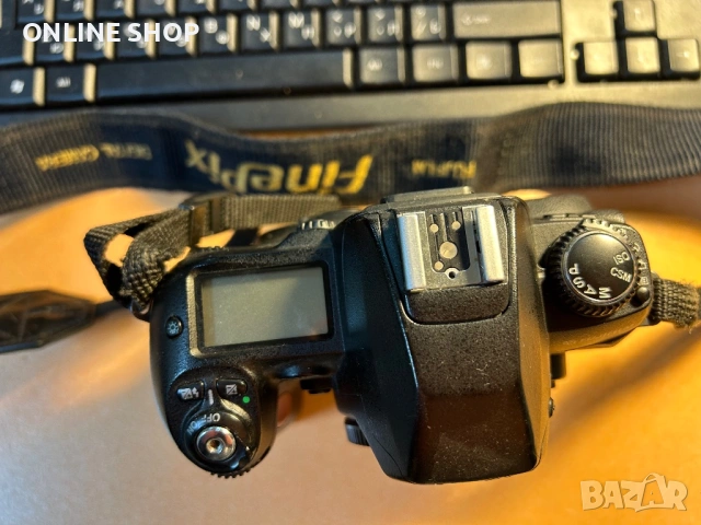 Фотоапарат Fujifilm FinePix S2Pro , снимка 4 - Фотоапарати - 53514486