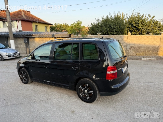 Vw touran 1.9, снимка 3 - Автомобили и джипове - 51584837