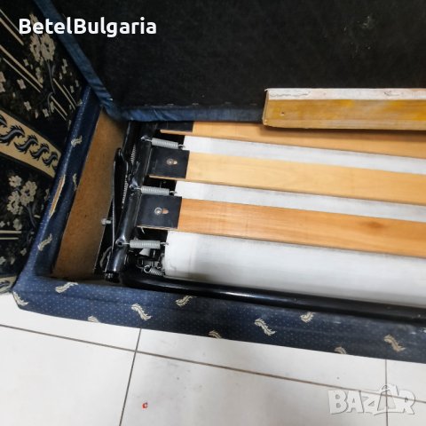 Ъглов  диван+ спане+ракла син плюш и дамаска, снимка 5 - Дивани и мека мебел - 43584533