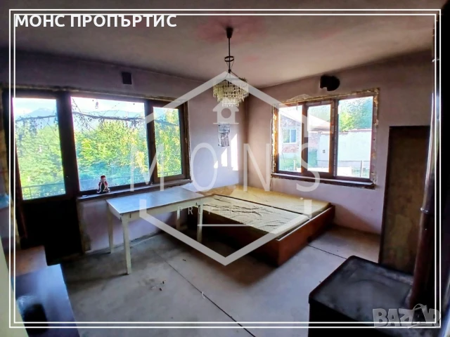 Двуетажна къща с  двор и  панорамна гледка в гр. Априлци, кв. "Острец"., снимка 7 - Къщи - 50909303