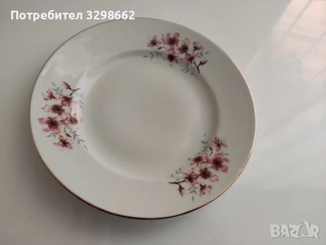 Продавам сервиз за хранене , снимка 3 - Сервизи - 49071508