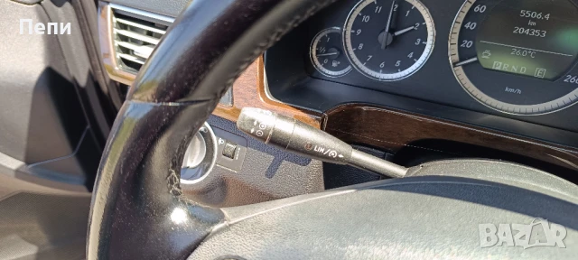 Продава Мерцедес Е200CDI 2010г. 136кс. Кожа, Навигация, снимка 13 - Автомобили и джипове - 50852597