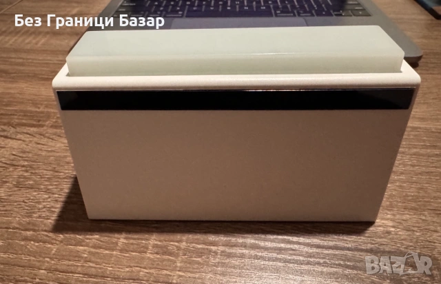 Нова Настолна USB зарядна станция FLOUREON с 4 USB порта, обща мощност 5V/4A, бързо зареждане, снимка 3 - Друга електроника - 53323915