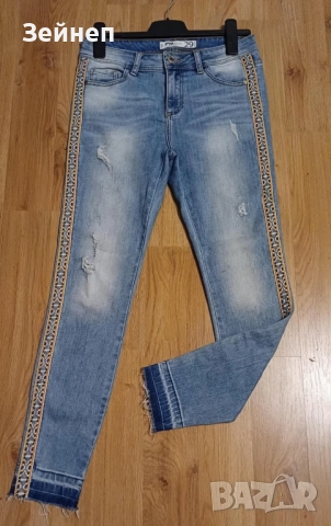 Дамски дънки с кант, снимка 2 - Дънки - 52795784