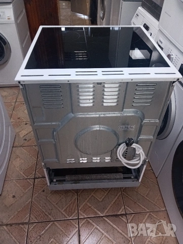 Свободно стояща печка с керамичен плот Asko с две години гаранция!, снимка 3 - Печки, фурни - 53104062