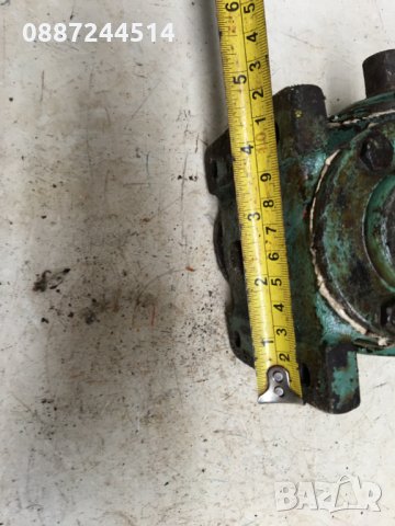 Редуктор, снимка 5 - Резервни части за машини - 28621914