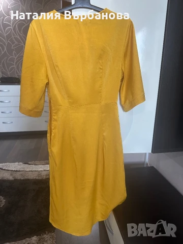 Елегантна жълта рокля, снимка 2 - Рокли - 50973540