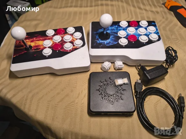 Аркадна конзола Pandora, 10000 игри, ретро игри, 2-4 играчи, съвместима с 3D компютърни игри

, снимка 3 - Игри и пъзели - 50201395