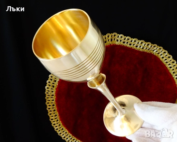 Бронзов бокал,чаша за вино,лале,релеф. , снимка 2 - Антикварни и старинни предмети - 51527136