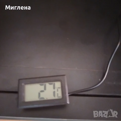 Мини хладилник на 12 и 220 волта, снимка 3 - Хладилни чанти - 51195693