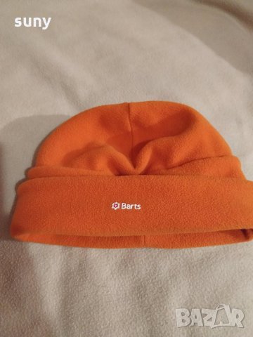 Зимна шапка Barts, снимка 1 - Шапки, шалове и ръкавици - 27194268