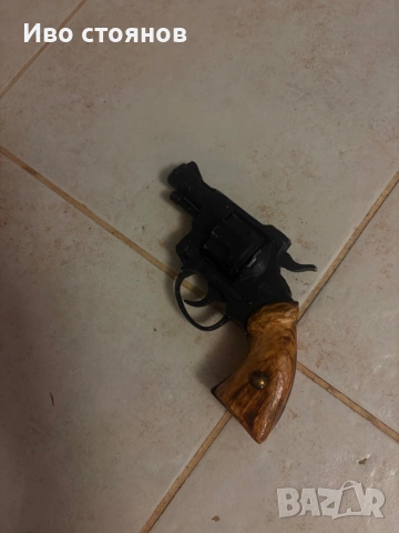 Газ сигнален револвер, снимка 4 - Газово оръжие - 53584130