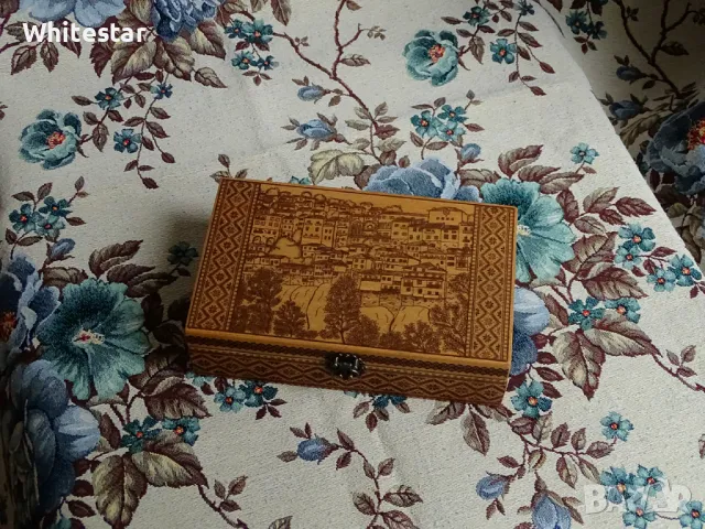 Пирографирани кутии, снимка 5 - Декорация за дома - 48851040