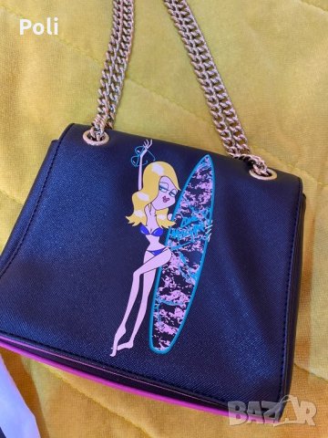 Оригинална чанта Love moschino, снимка 2 - Чанти - 28336409