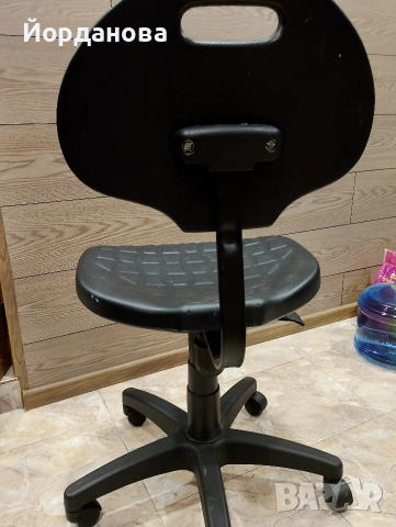 Стол от полиуретан , снимка 4 - Столове - 52915006