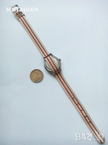 Дамски механичен часовник Заря, снимка 5 - Антикварни и старинни предмети - 43058948