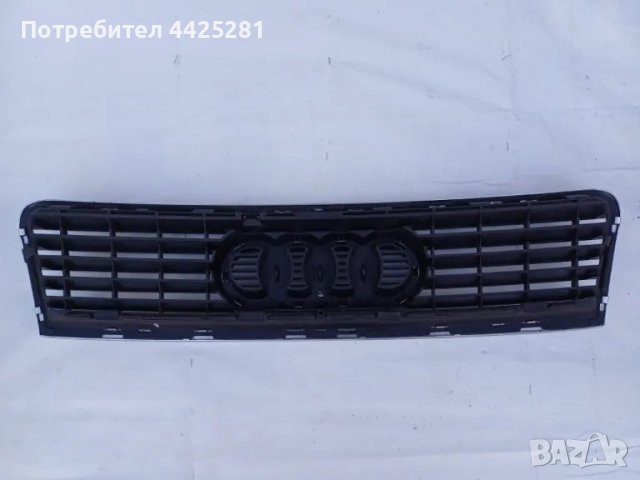 решетка радиаторна с емблема Audi A6 модел 2001-2005 г. #1004V, снимка 2 - Части - 49968622