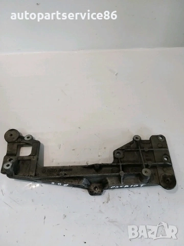 Скоба държач за Jeep Patriot 2.0 Crdi (2008) 03G131159 