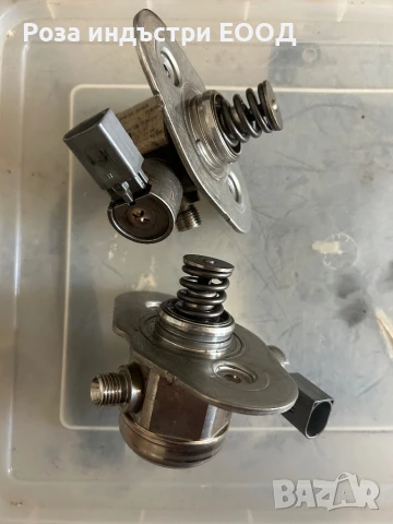 0261520129 Помпа за високо налягане BMW 650 F13 , F06 7599865