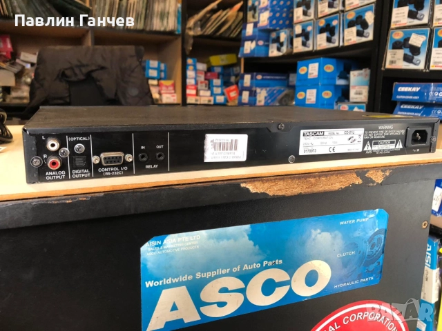Tascam cd-01u Професионален сд плейър, снимка 5 - Ресийвъри, усилватели, смесителни пултове - 52409349