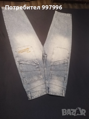 дънки BERSHKA - S-M размер, 36 номер,тип baggy, снимка 5 - Дънки - 52918674