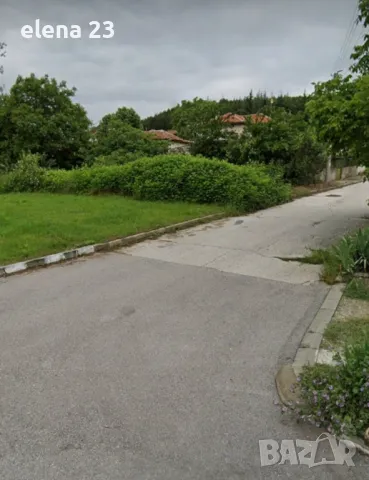 Продавам имот в с. Славовица., снимка 1