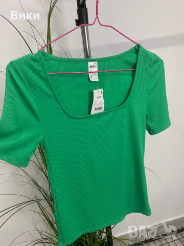 Дамска блуза в размер S, снимка 13 - Тениски - 44867252