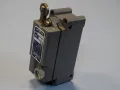 Изключвател краен SQUARED AW-32 limit switch 10A, снимка 5