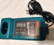 Зарядно за Батерии Makita  Оригинално, снимка 1