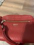 Кожена чанта DKNY, снимка 3