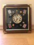 Стар колекционерски , сувенирен дървен часовник