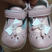 Детски сандалки за момиче, снимка 1 - Детски сандали и чехли - 43828208