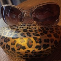 Gucci, снимка 4 - Слънчеви и диоптрични очила - 39852005