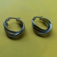 Продавам нови стоманени обеци ( stainless steel) , снимка 8 - Обеци - 37950693