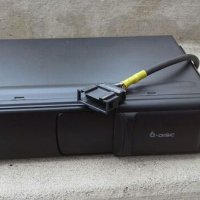 Оригинален VW 6 CD changer Passat, Bora, Golf 4, Sharan и други модели на VAG, снимка 1 - Части - 26254079