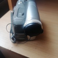 Видеокамера Panasonic NV-GS17, снимка 4 - Камери - 40706474