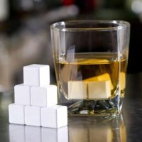 Кубчета за Изстудяване Whiskey Stones Whisky Каменни Ледчета Уиски Ракия Джин Водка Мартини Коктейли, снимка 8 - Сервизи - 37399365