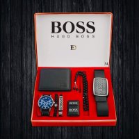 💥Hugo Boss уникални мъжки подаръчни комплекти💥, снимка 1 - Бижутерийни комплекти - 43414454