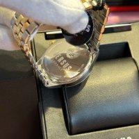 Мъжки часовник Versus Versace Colonne VSPHI0520, снимка 4 - Мъжки - 43668099